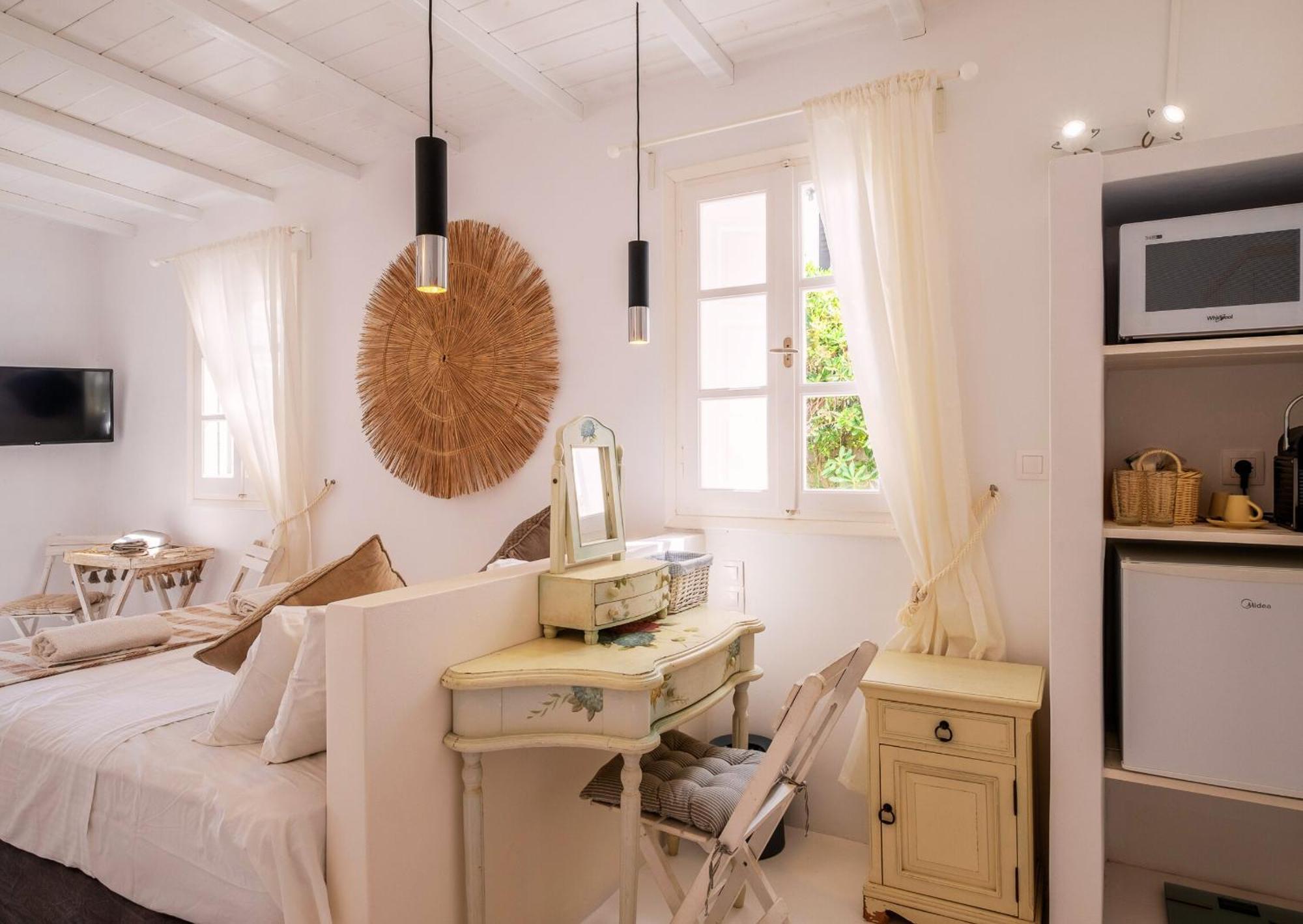 Manu Mykonos Next To The Beach Quality Brand Villa & Bungalows Mykonos Town エクステリア 写真
