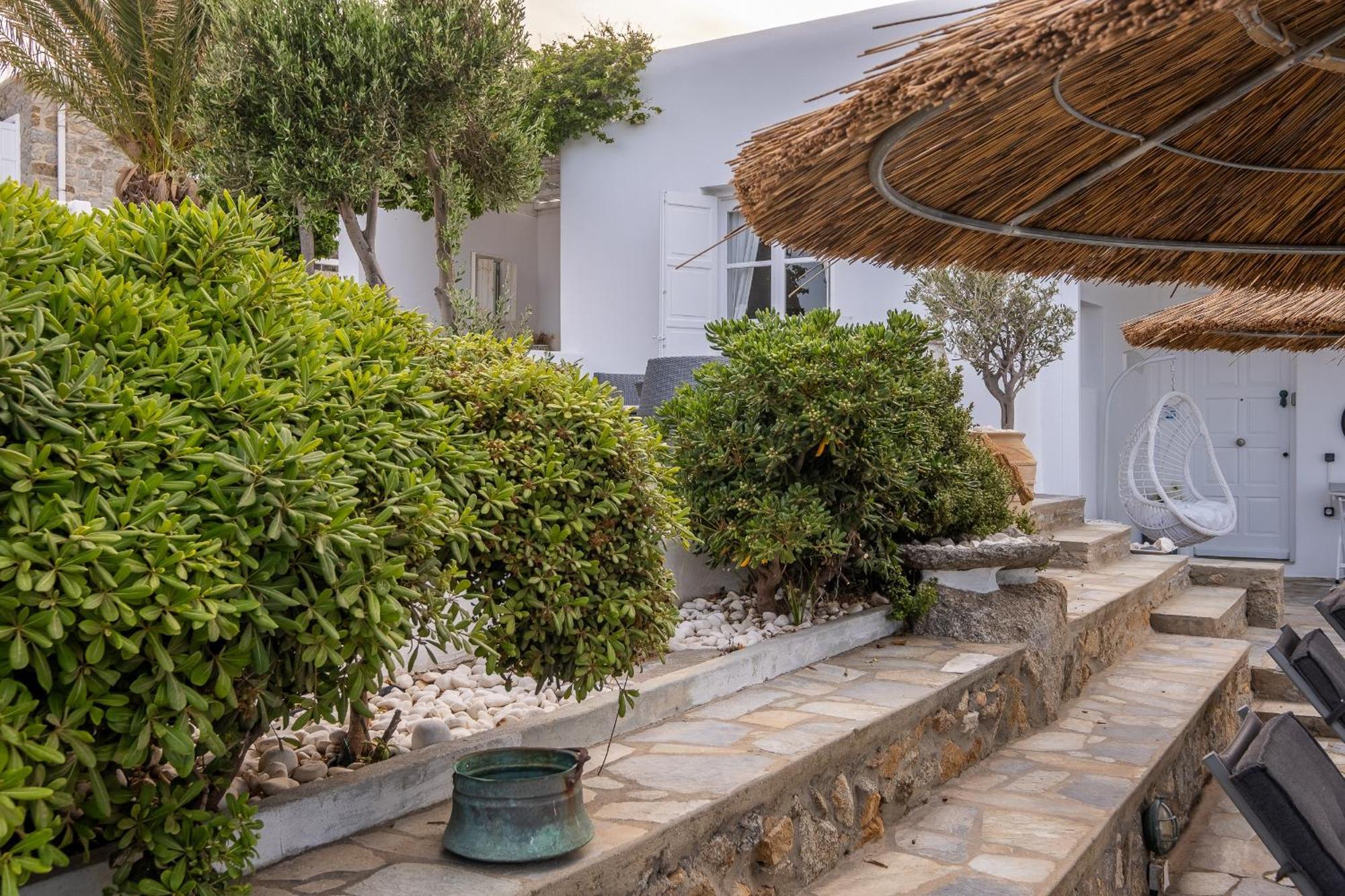 Manu Mykonos Next To The Beach Quality Brand Villa & Bungalows Mykonos Town エクステリア 写真